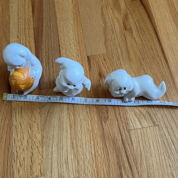 4-piece ghost/jack-o-lantern platter and 3 ghosts. - Picture 5 of 7